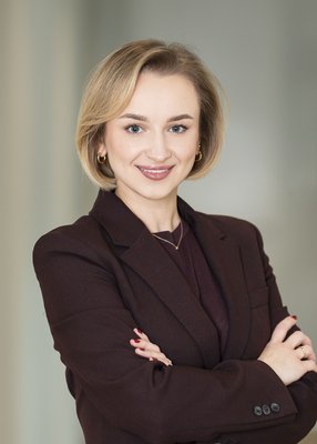 Jung Liliya vyrez small